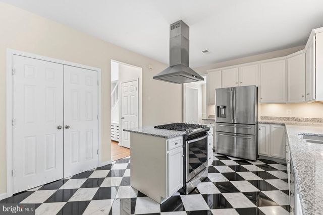 2728 LONDON PLANE CT, Waldorf, MD 20603