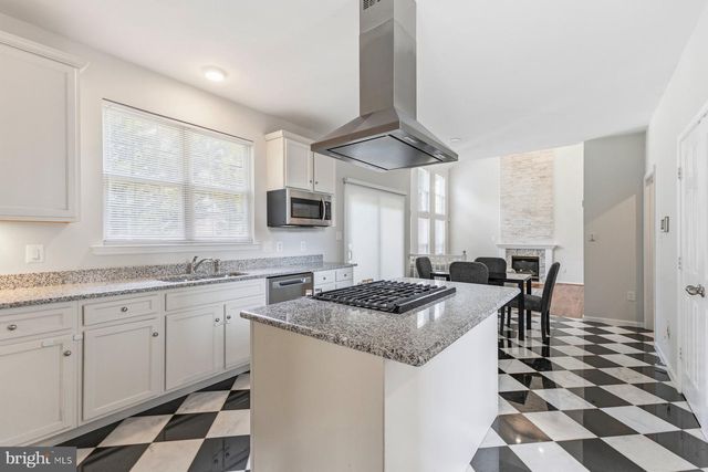 2728 LONDON PLANE CT, Waldorf, MD 20603