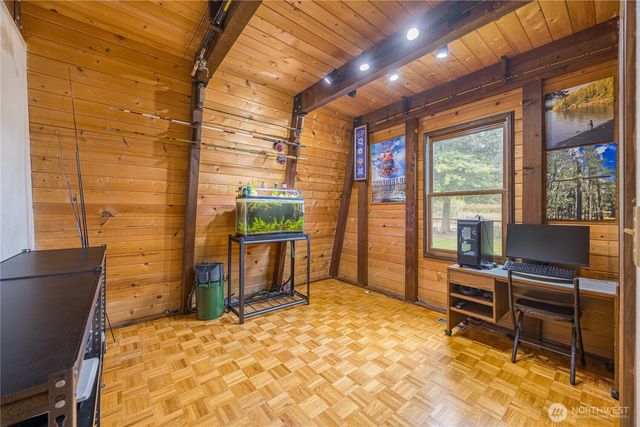 41 Waggler Way, Sequim, WA 98382