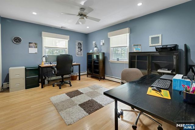 16 Rockledge Road, Montville Township, NJ 07045