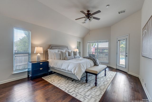 926 STEUBING OAKS, San Antonio, TX 78258