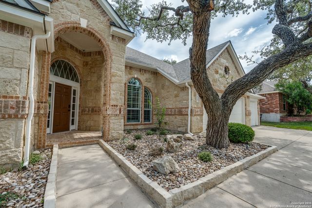 926 STEUBING OAKS, San Antonio, TX 78258