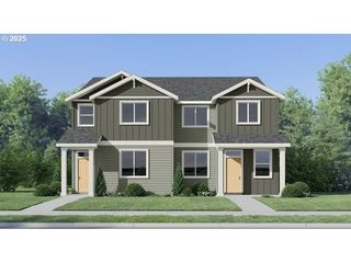 1057 Cardinal St HS66, Woodburn, OR 97071