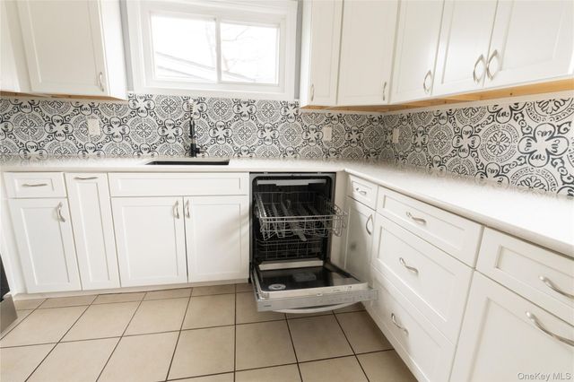 218 N Midland Avenue, Nyack, NY 10960