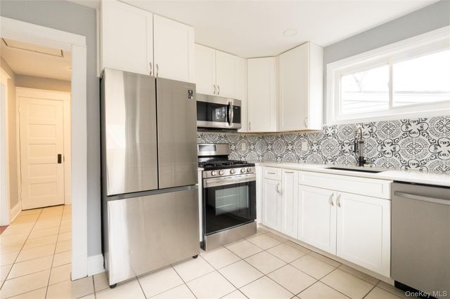 218 N Midland Avenue, Nyack, NY 10960