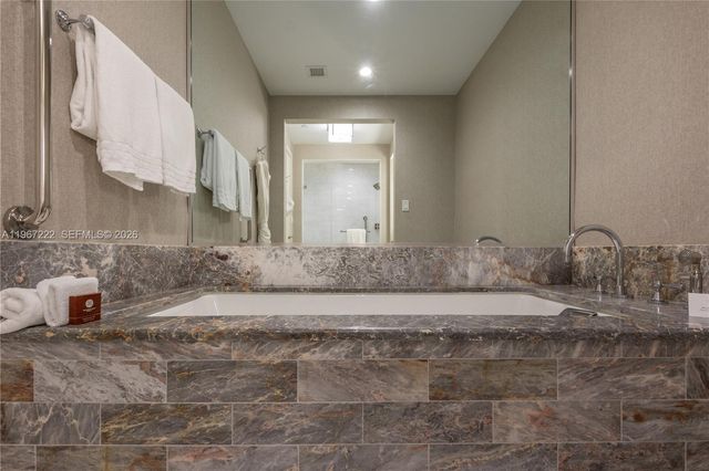 551 N Fort Lauderdale Beach Boulevard H1715, Fort Lauderdale, FL 33304