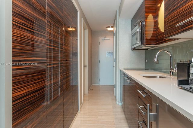 551 N Fort Lauderdale Beach Boulevard H1715, Fort Lauderdale, FL 33304