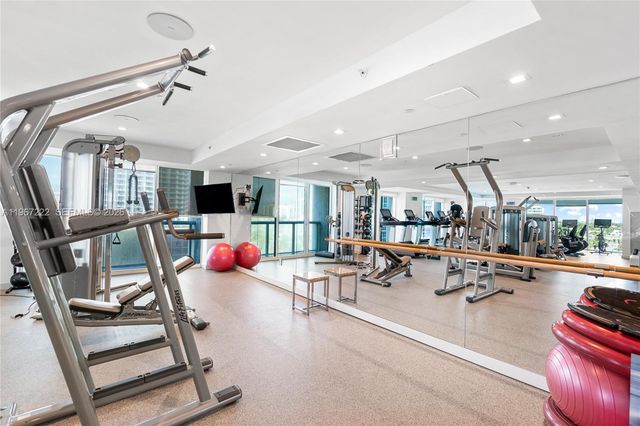 551 N Fort Lauderdale Beach Boulevard H1715, Fort Lauderdale, FL 33304