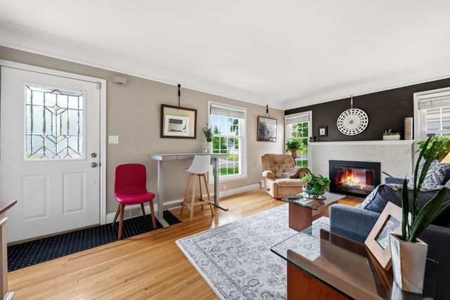 6736 Vincent Avenue S, Richfield, MN 55423