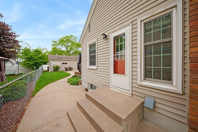 6736 Vincent Avenue S, Richfield, MN 55423