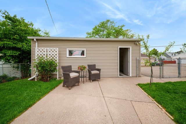 6736 Vincent Avenue S, Richfield, MN 55423