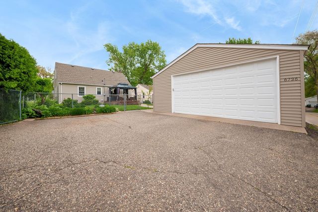 6736 Vincent Avenue S, Richfield, MN 55423