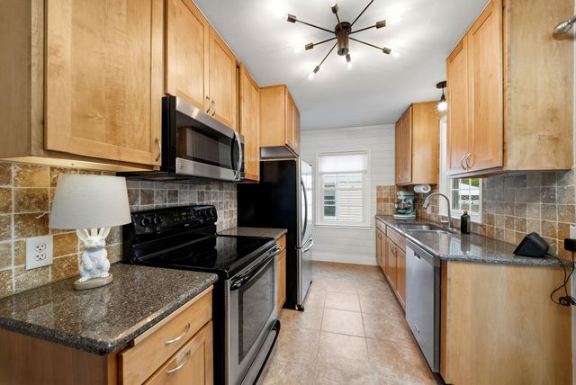 6736 Vincent Avenue S, Richfield, MN 55423