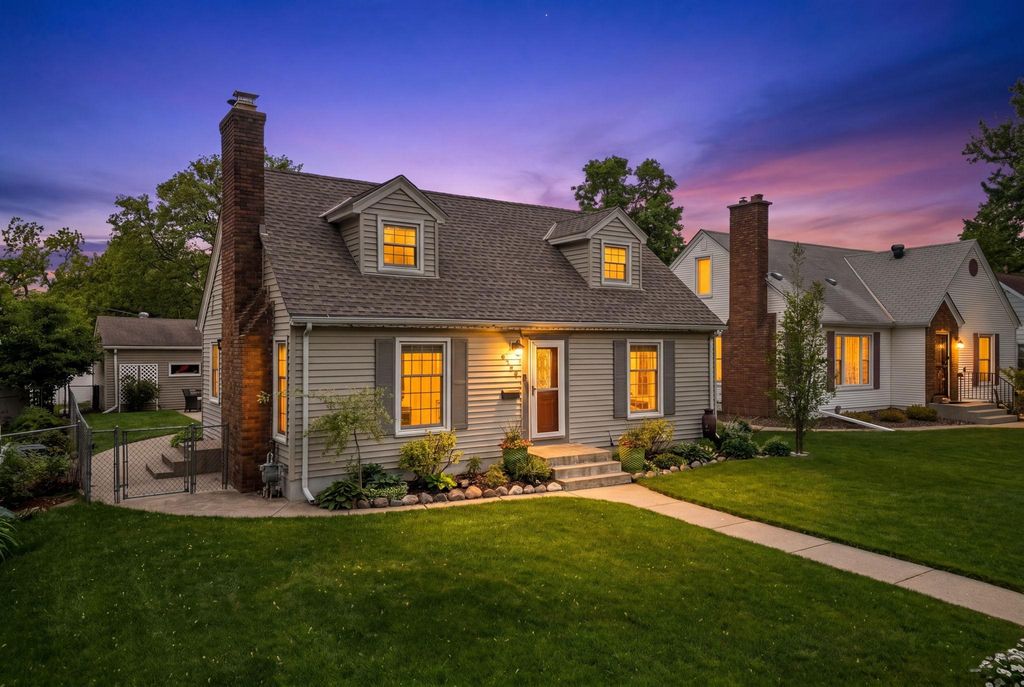 6736 Vincent Avenue S, Richfield, MN 55423