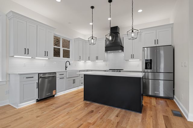 2314 18th Ave, N, Nashville, TN 37208