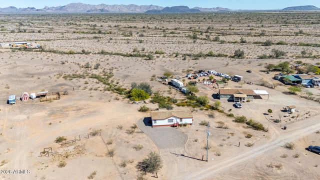 40946 W MONTEBELLO Avenue, Tonopah, AZ 85354
