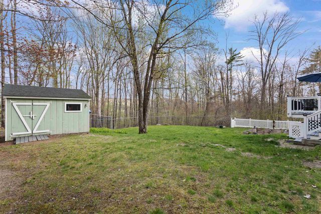 345 Davison Road, Henniker, NH 03242