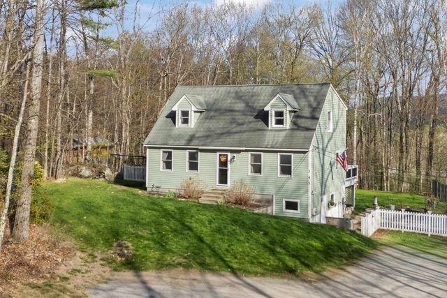 345 Davison Road, Henniker, NH 03242