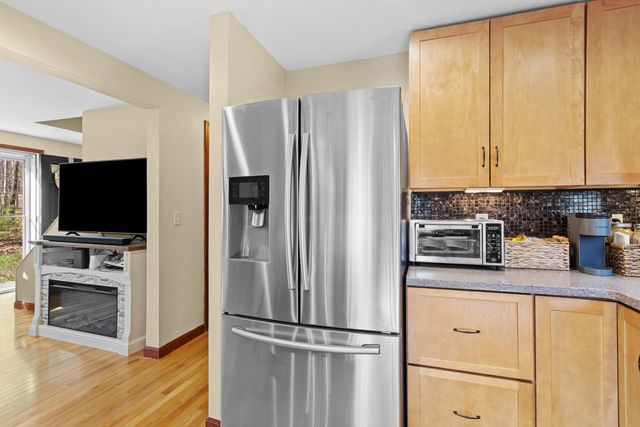 345 Davison Road, Henniker, NH 03242