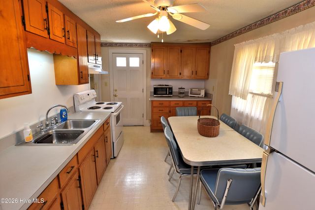 1600 Aycock Street, Rocky Mount, NC 27803