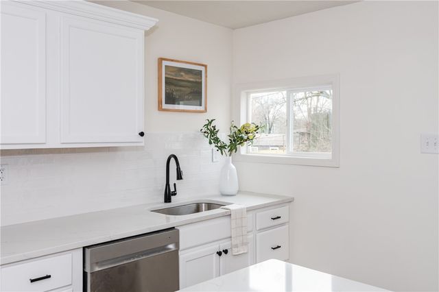 12 Canova Court, Fairborn, OH 45324