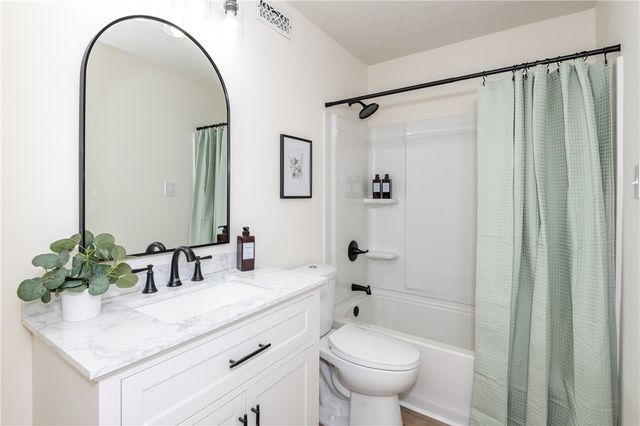 12 Canova Court, Fairborn, OH 45324