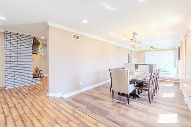 844 Sylvan Ave, N Versailles, PA 15137