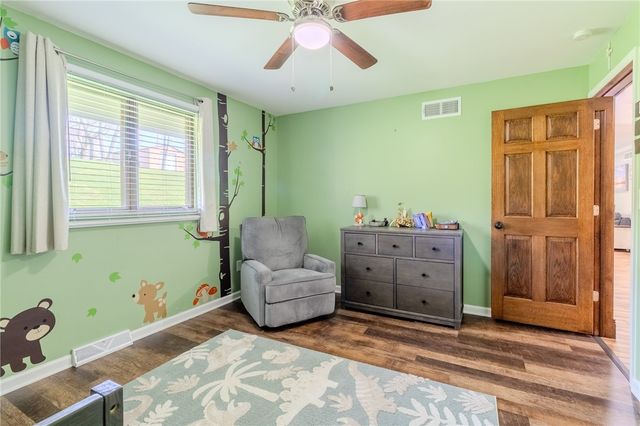 844 Sylvan Ave, N Versailles, PA 15137