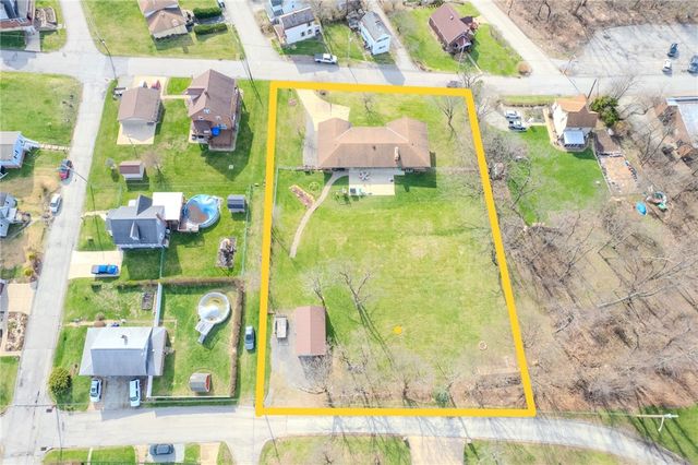 844 Sylvan Ave, N Versailles, PA 15137