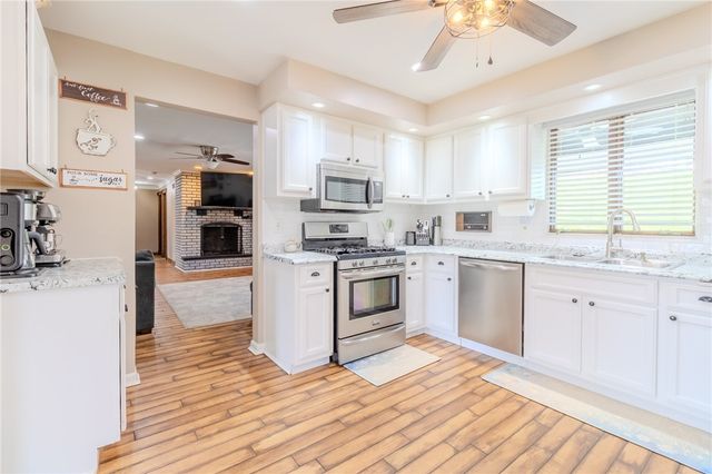 844 Sylvan Ave, N Versailles, PA 15137