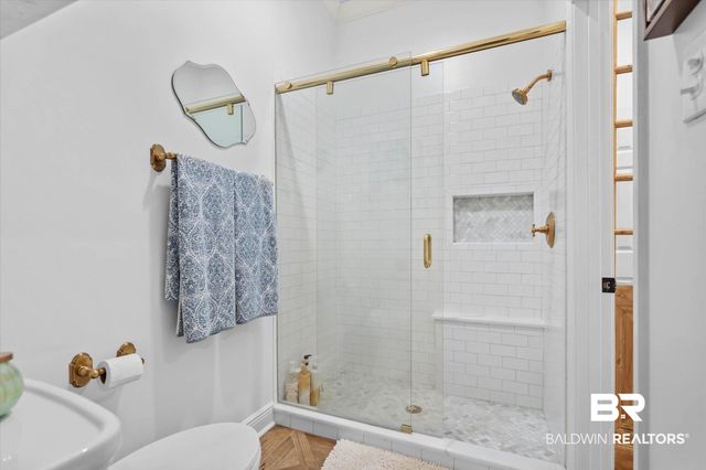 229 W Lakewood Drive, Mobile, AL 36608