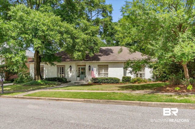 229 W Lakewood Drive, Mobile, AL 36608