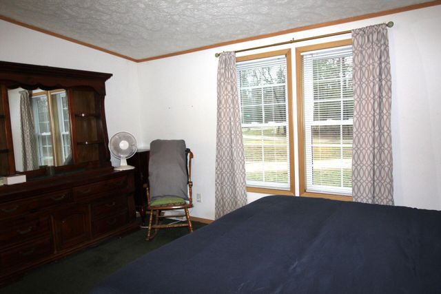 8458 S Broadway, Yates Twp, MI 49642