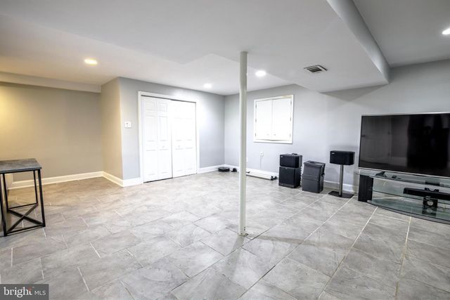 5655 HARBOR VALLEY, Brooklyn Park, MD 21225