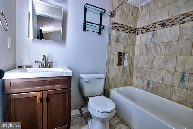 5655 HARBOR VALLEY, Brooklyn Park, MD 21225