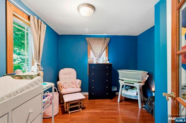 24 Hillside Road, Ringwood, NJ 07456