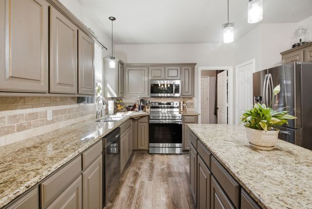 2413 Scotts Meadow Court, Weatherford, TX 76087