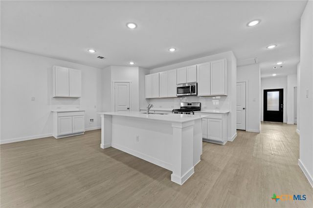 1201 Twisted Creek, New Braunfels, TX 78130
