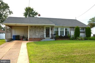 1 BEECH PL, West Deptford, NJ 08096