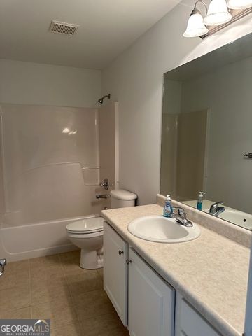 1008 Stone Creek Lane, Monroe, GA 30655