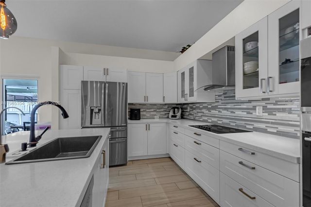 12742 NW 11th Pl, Sunrise, FL 33323