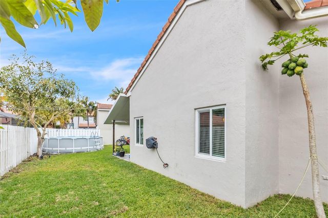 12742 NW 11th Pl, Sunrise, FL 33323