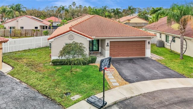 12742 NW 11th Pl, Sunrise, FL 33323