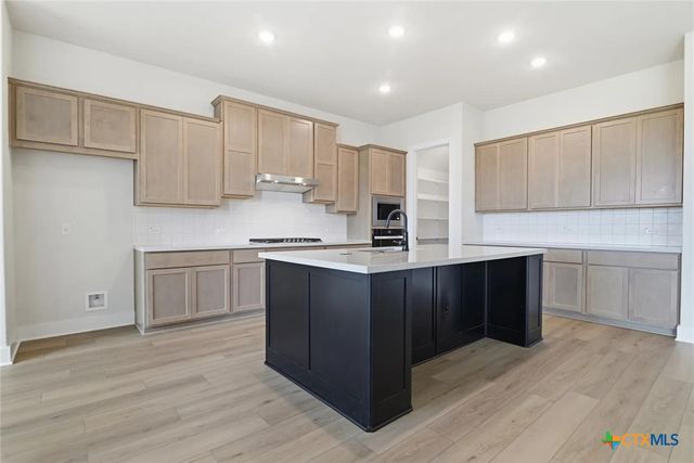 343 Grand Legacy, New Braunfels, TX 78130