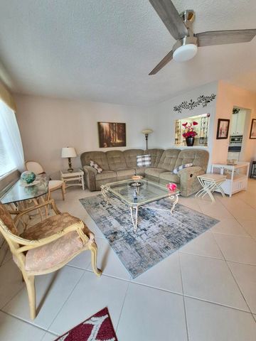53 Northampton C, West Palm Beach, FL 33417