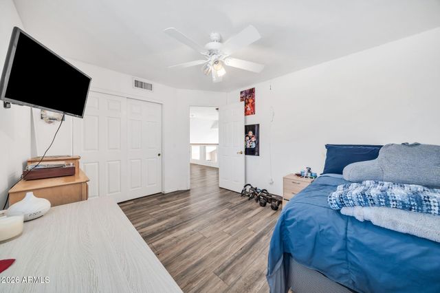 4338 E MEADOW Drive, Phoenix, AZ 85032