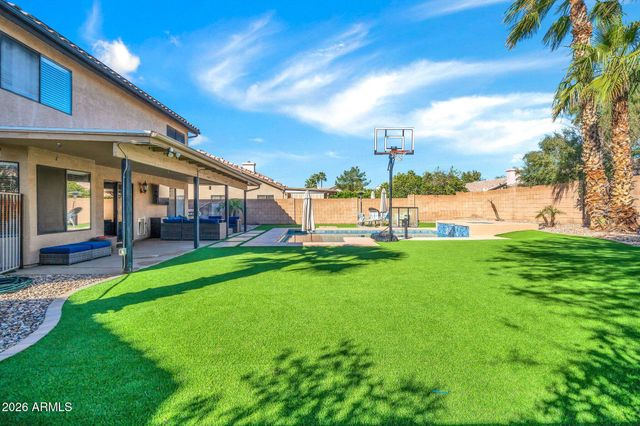 4338 E MEADOW Drive, Phoenix, AZ 85032