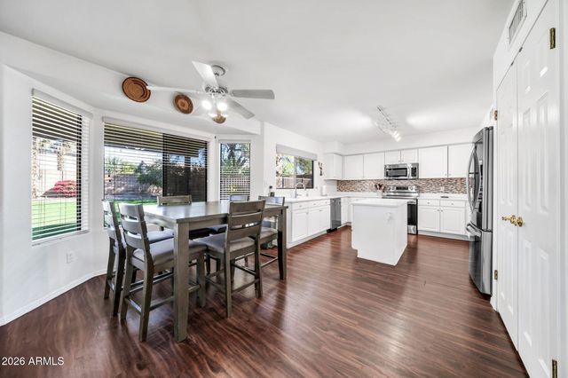 4338 E MEADOW Drive, Phoenix, AZ 85032