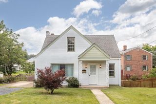 131 S WILLOW ST, Harrisonburg, VA 22802