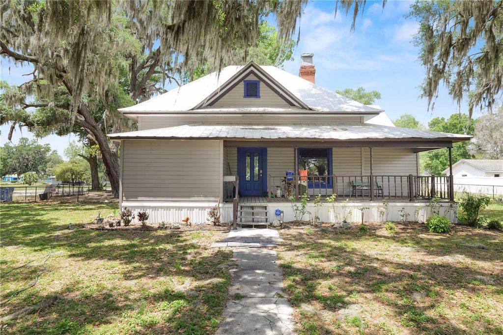 128 S OAK AVENUE, Fort Meade, FL 33841